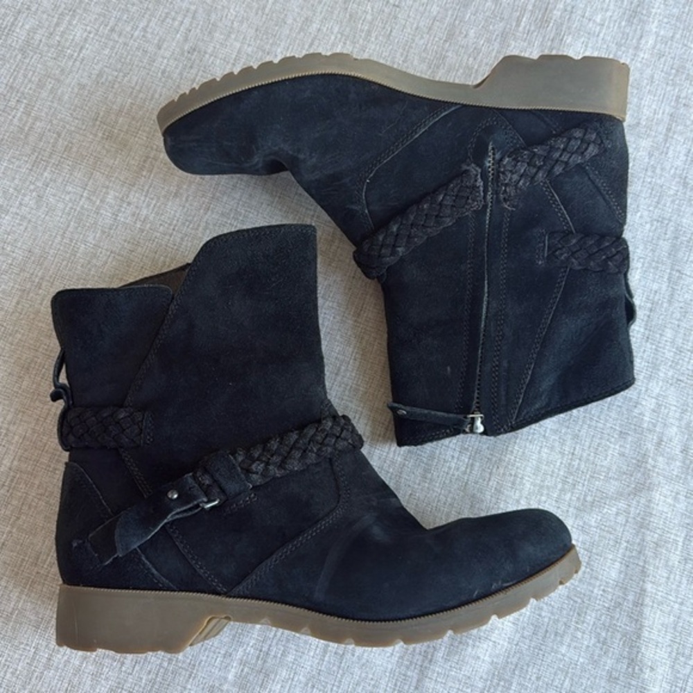 Teva De La Vina Waterproof Suede Black Side Zip‎ Leather Ankle Boot size 7